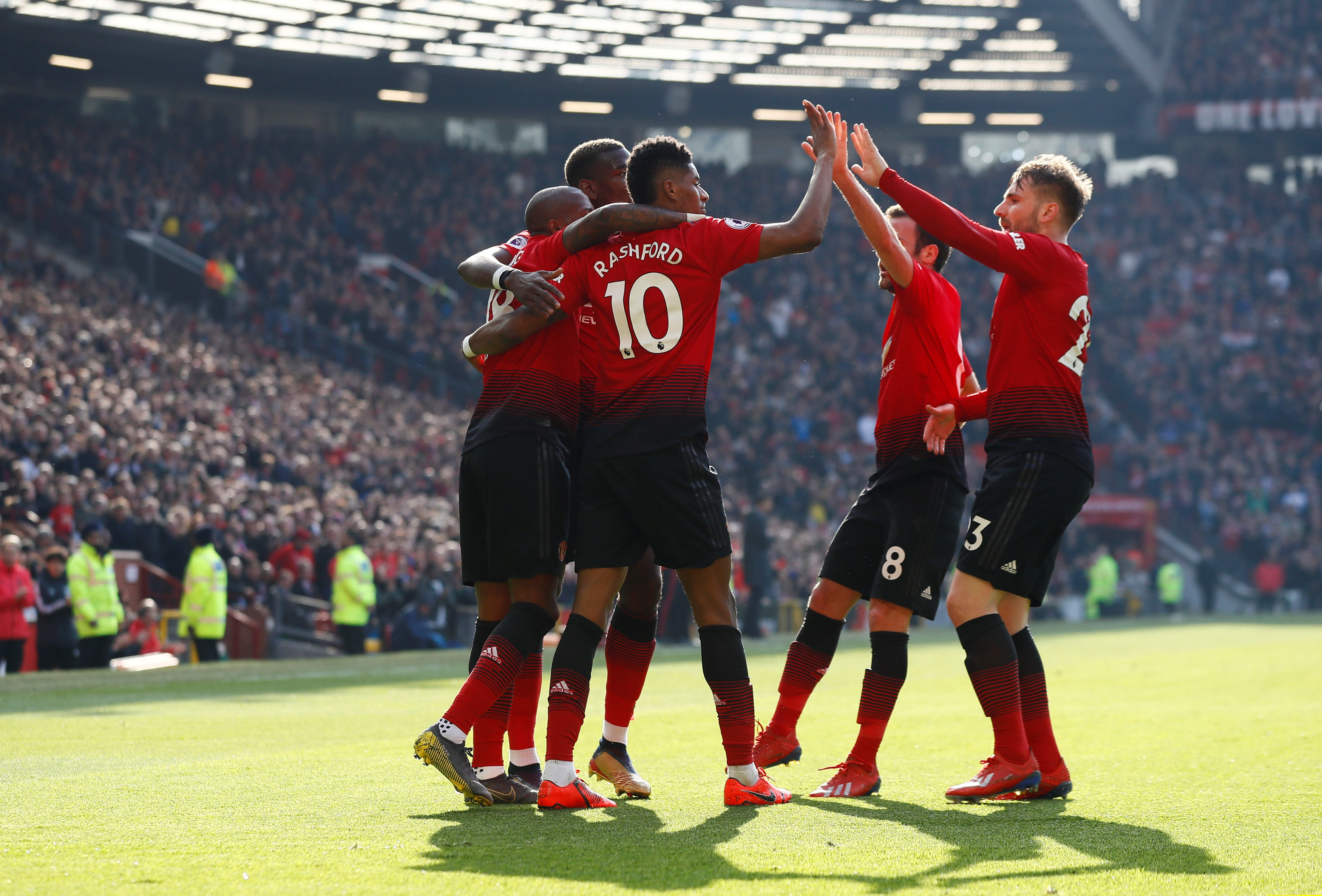 特别是当事 特别是当事